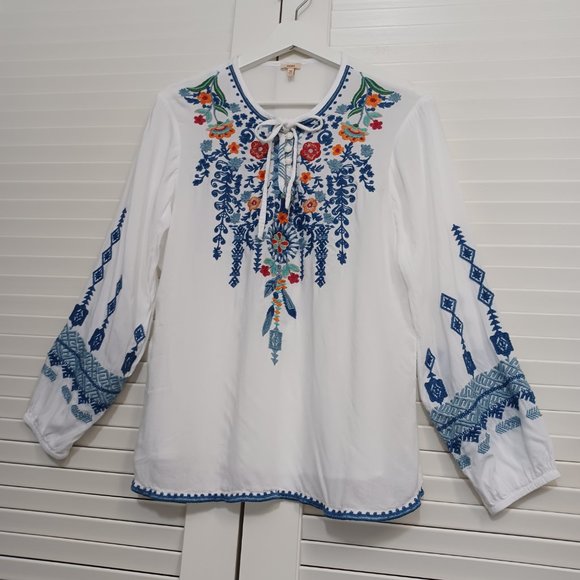 Reba Embroidered Tunic White Blue Boho Peasant Style - Picture 11 of 12